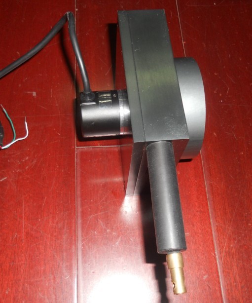 8000mm����λ�ƴ�����